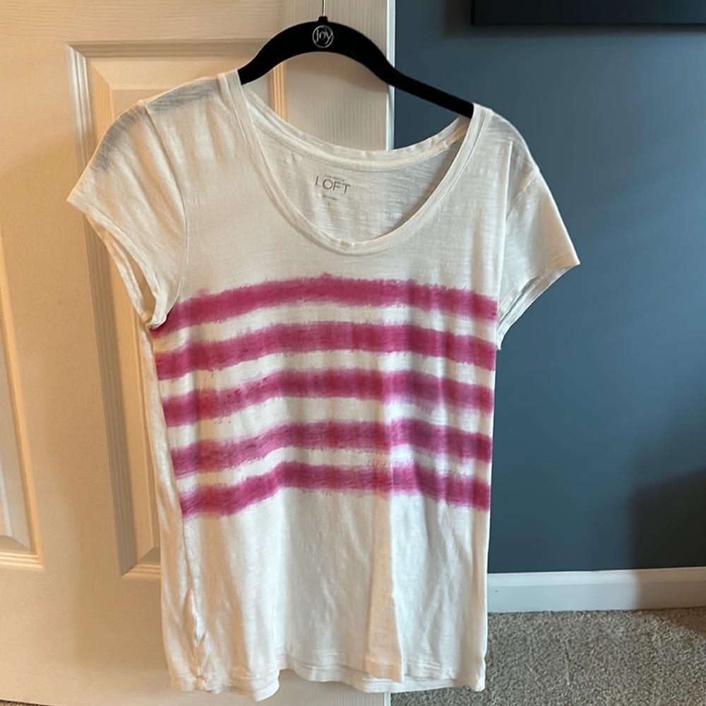 Ann Taylor Loft T-Shirt